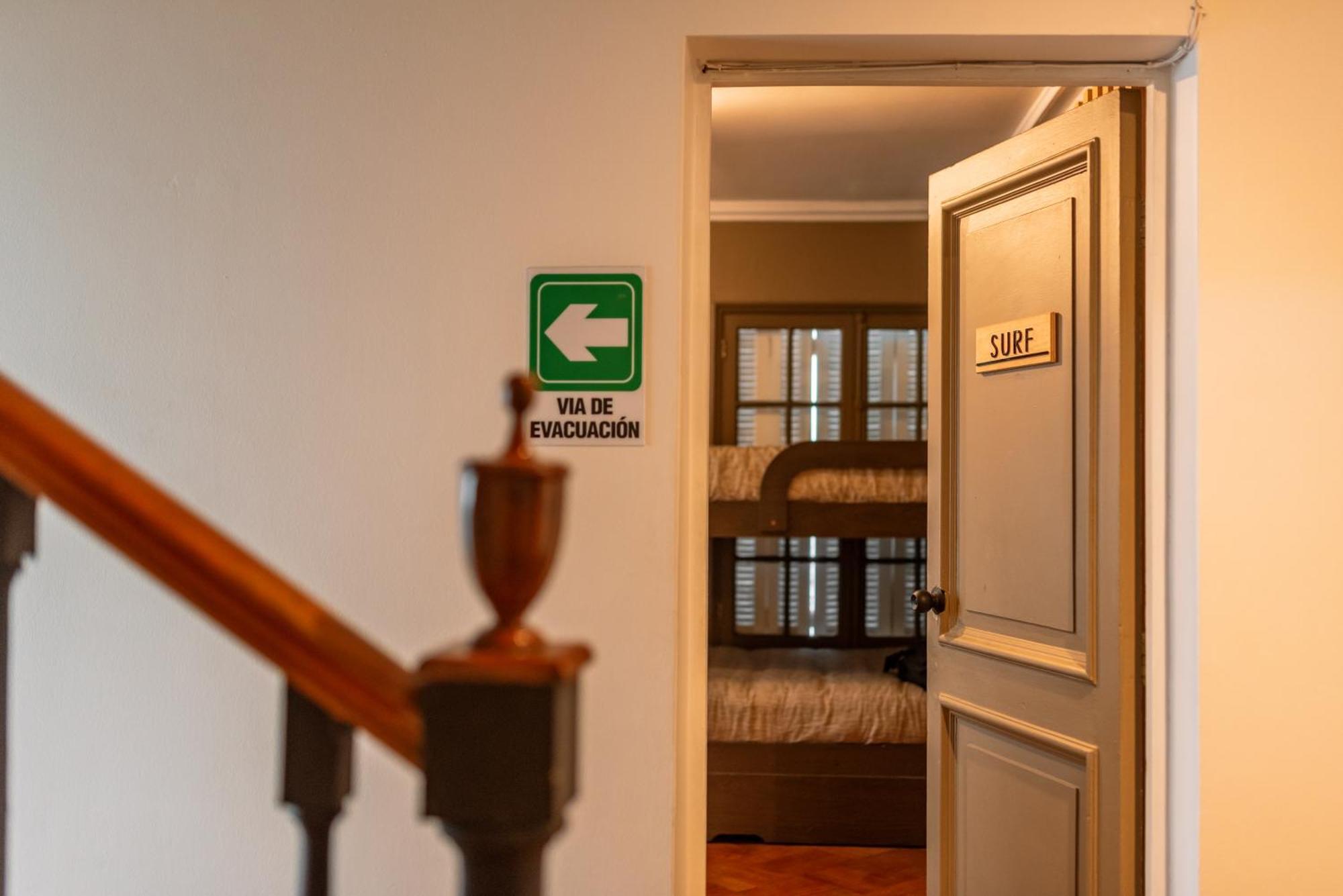 Yogi Hostels Santiago Kültér fotó